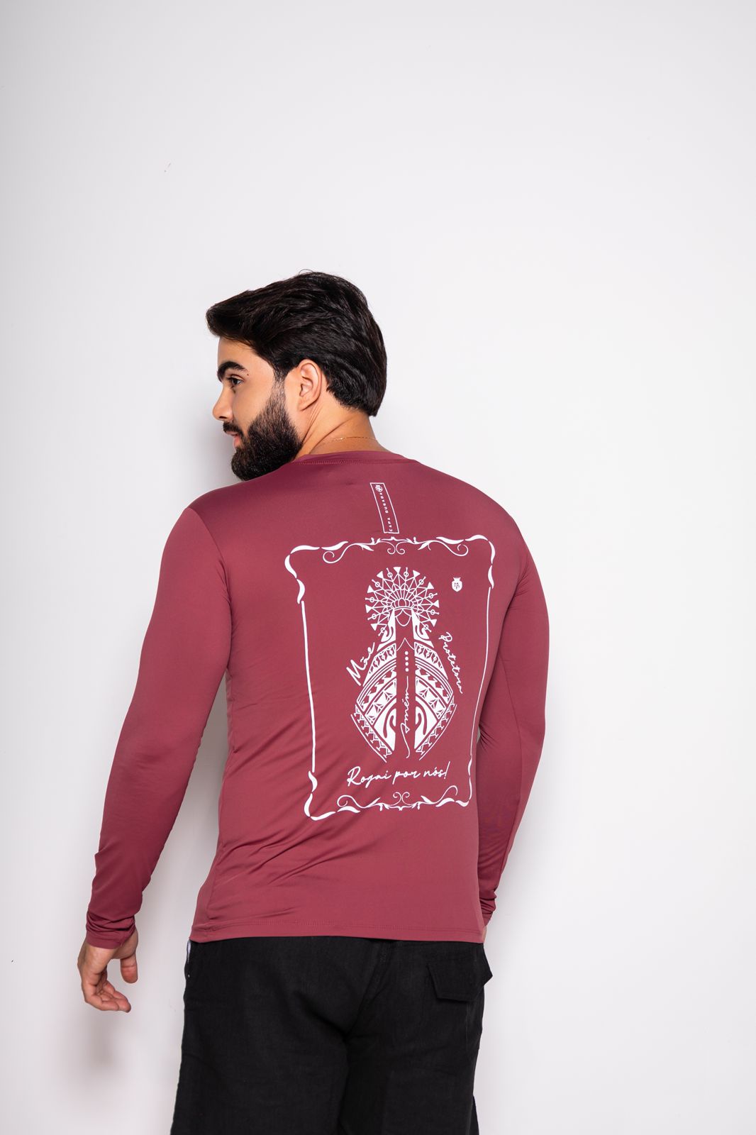 CAMISA UNISEX UV ROGAI VINHO - Imagem 2